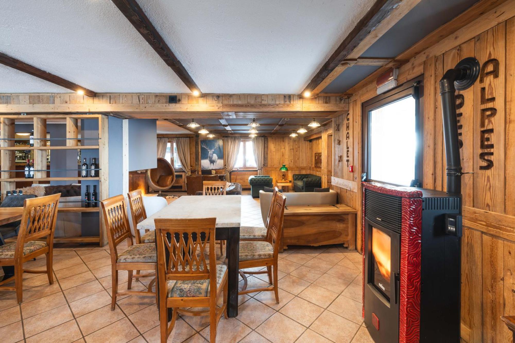 Chalet Des Alpes Gressan Exterior foto