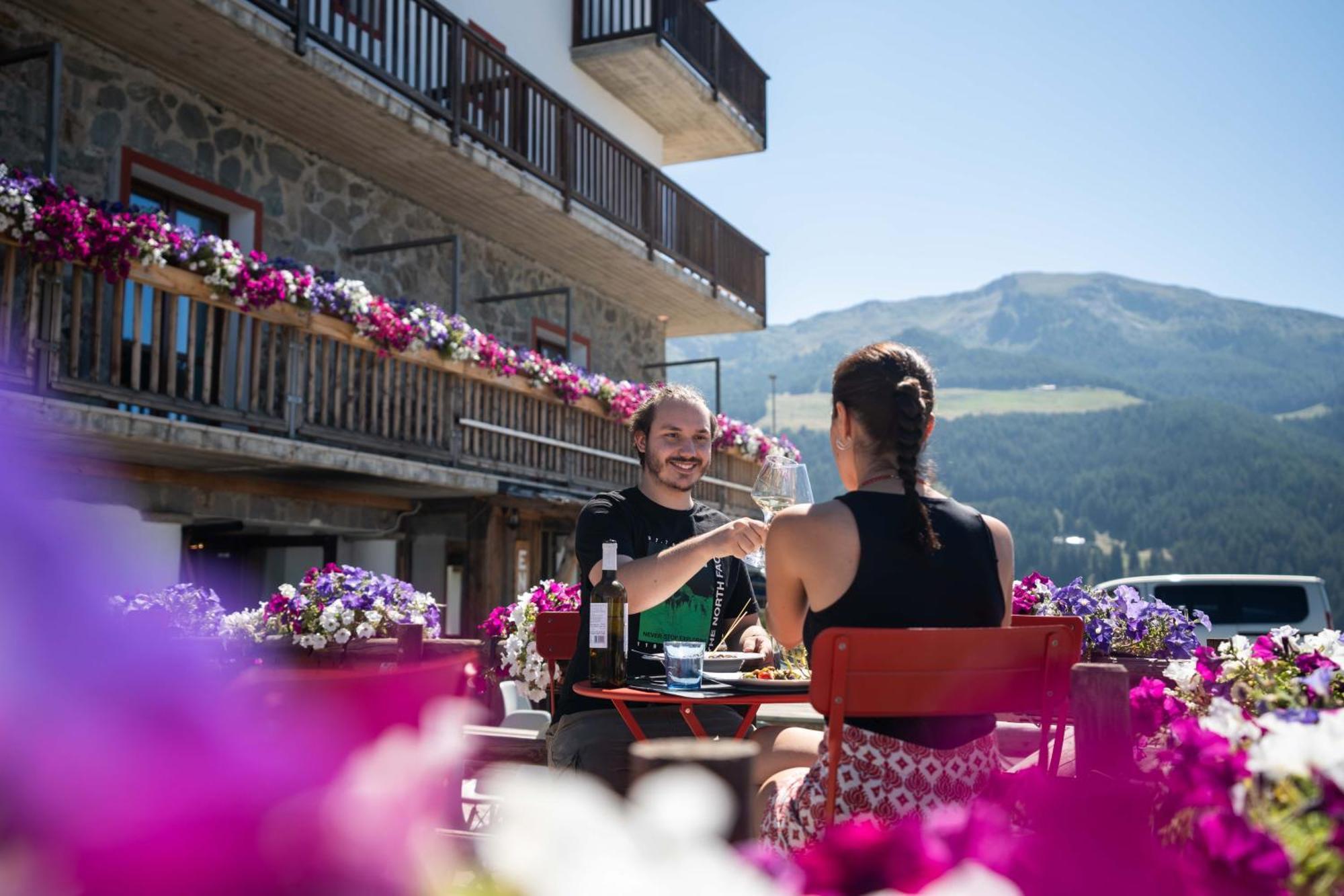 Chalet Des Alpes Gressan Exterior foto